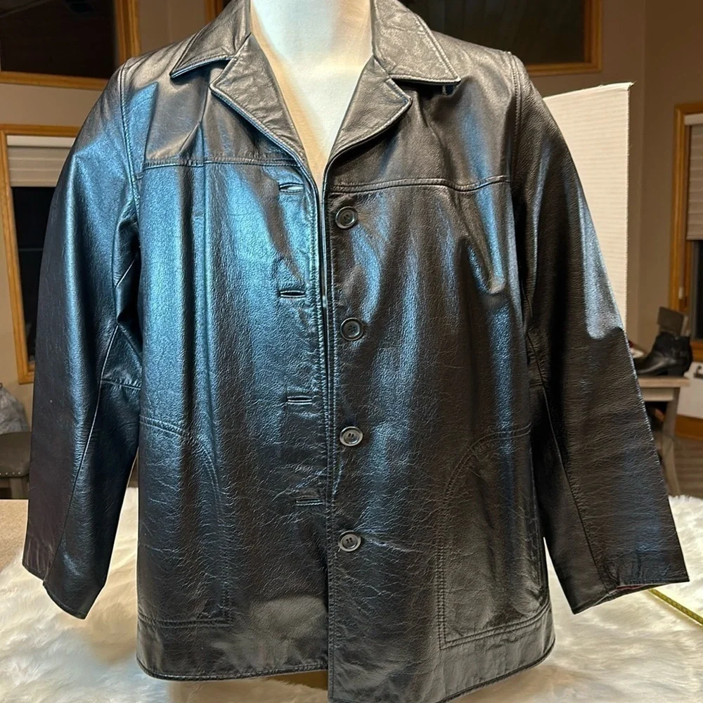 Colebrook & Co. Black Leather jacket Size 1X with front buttons and pockets
